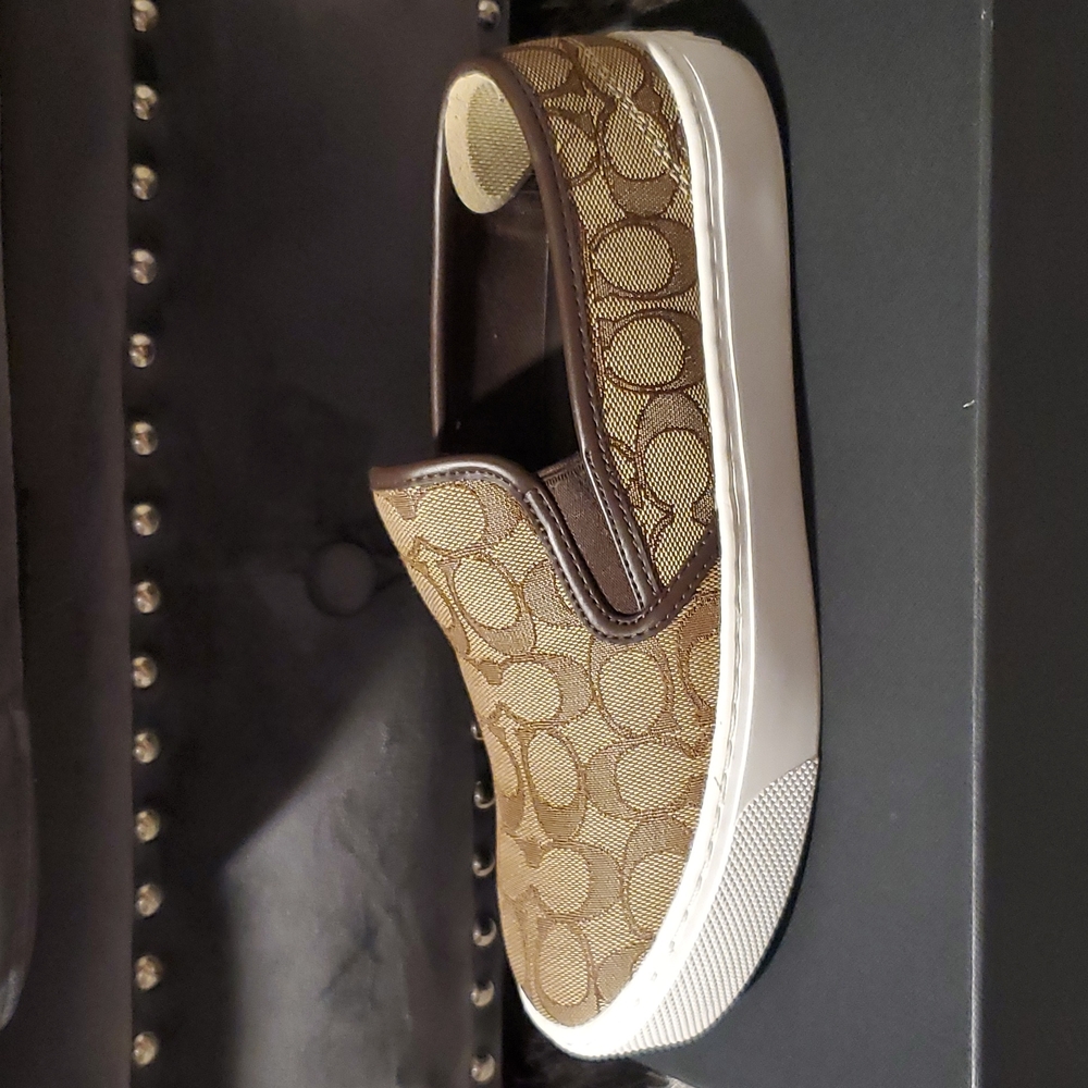COACH slip-on